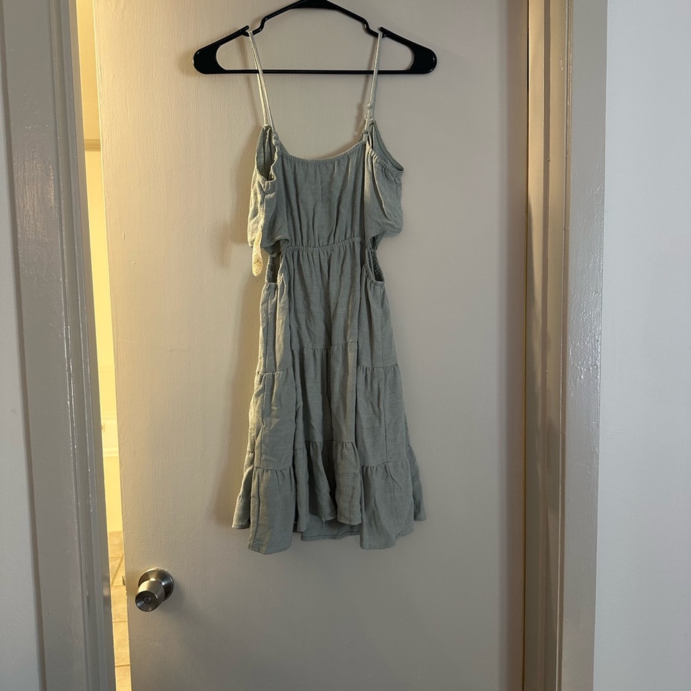 Elegant Gray Sleeveless Dress